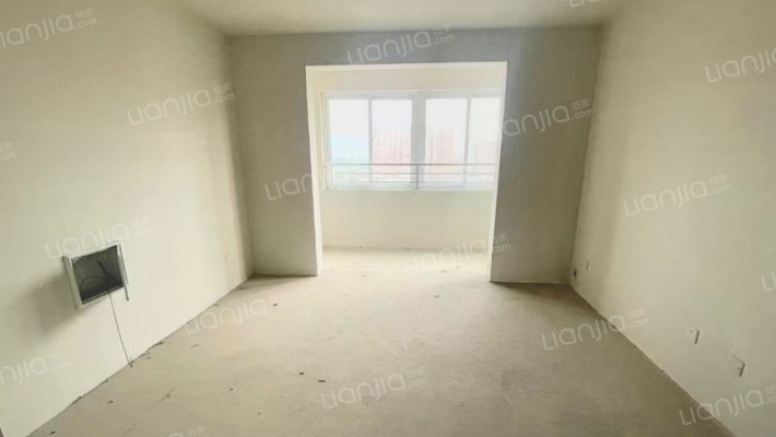 泉城花都东区二手房实景图