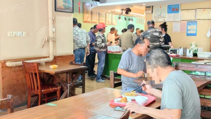 万都商业中心二手房实景图