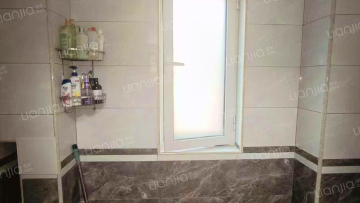 北京界三利中和城大三居双卫，户型好，离北京近的房。-卫生间