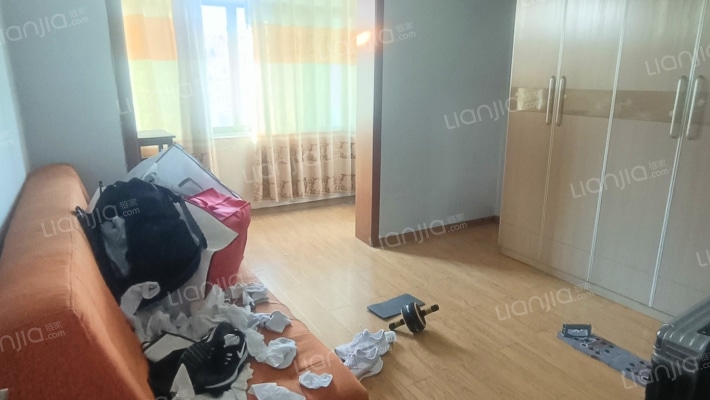 福乐巷101号二手房实景图