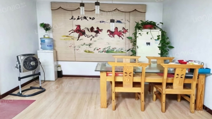 华美清园南区二手房实景图