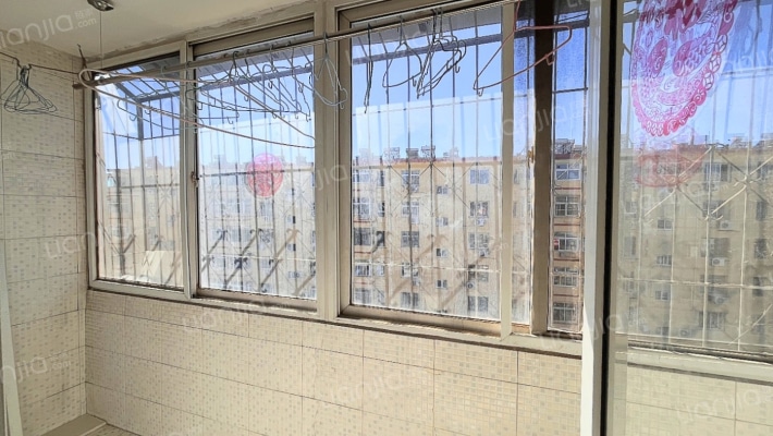 铁道部建厂局家属楼 2室2厅 南 北-阳台