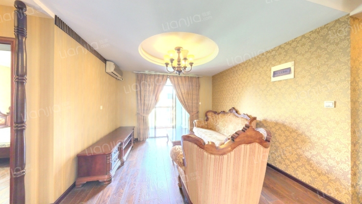 旭日景城二手房实景图