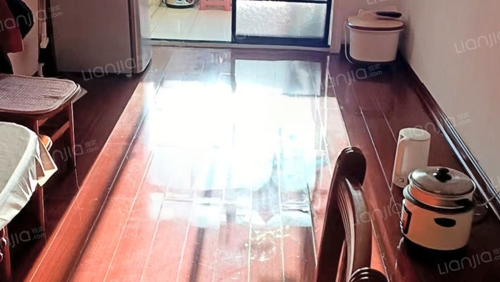 辽东AB二手房实景图