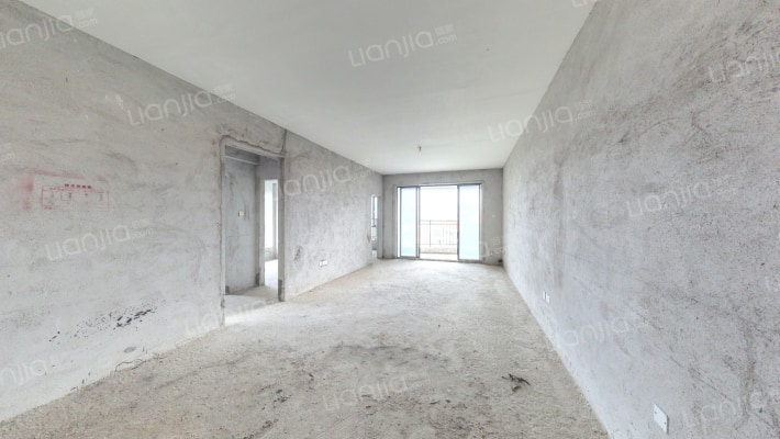 米兰天空二手房实景图