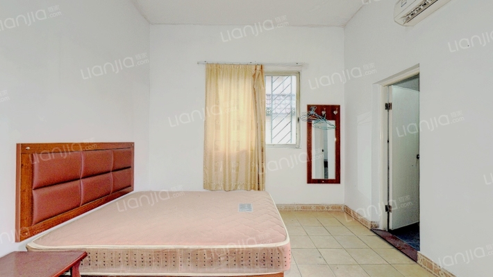 张家边一村二手房实景图