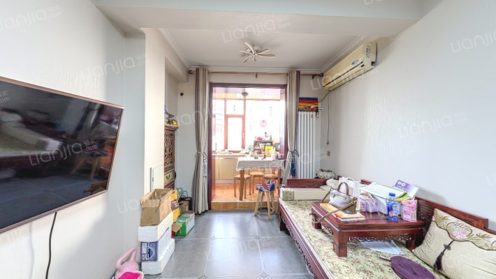 少年宫宿舍二手房实景图