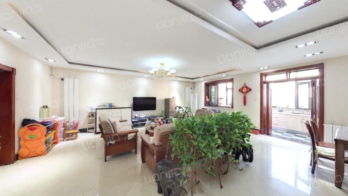 幼教宿舍二手房实景图