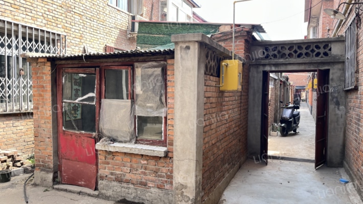 南关 独门独院 可以过户 商品房-花园