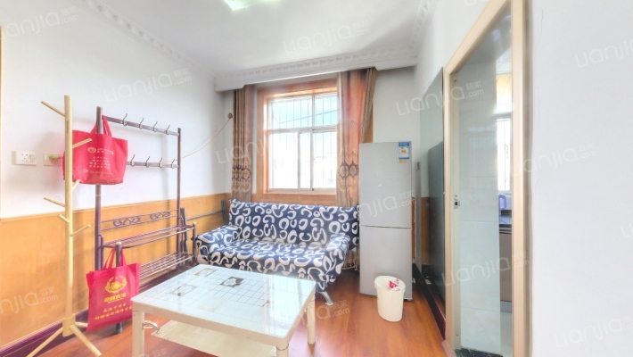 金质公司家属院二手房实景图