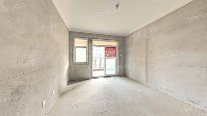 盛亚名郡二手房实景图