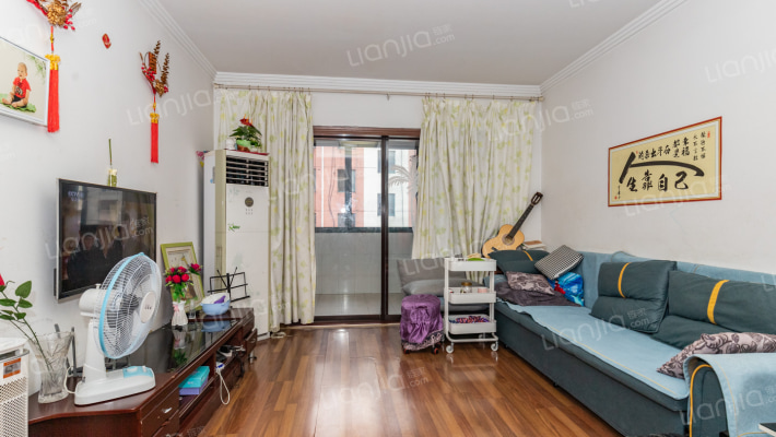 曲园小区二手房实景图