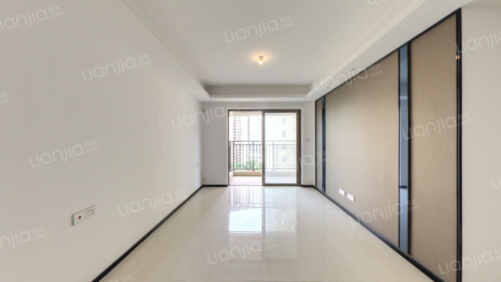 龙光玖誉湖林湖二手房实景图