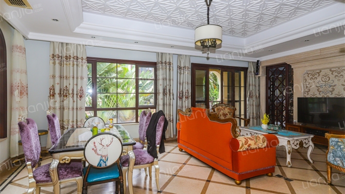 亚龙湾翡翠谷三期二手房实景图