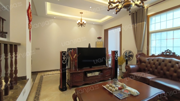 久隆凤凰城翡翠苑二手房实景图