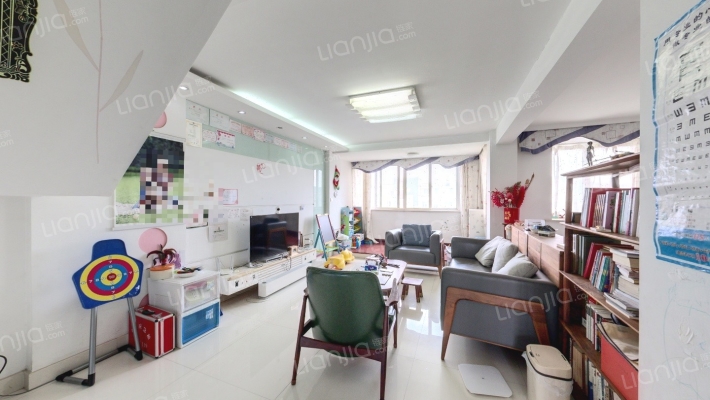 颐安雅苑二手房实景图