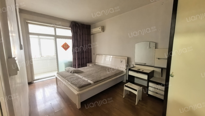 皮鞋厂楼二手房实景图