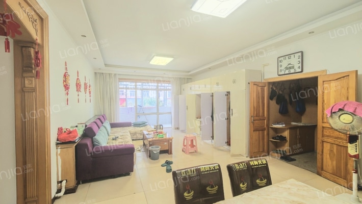 法院住宅楼二手房实景图