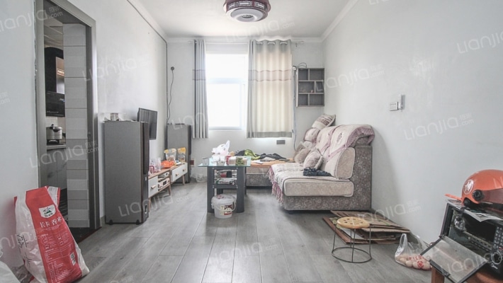 开源路小学家属院二手房实景图