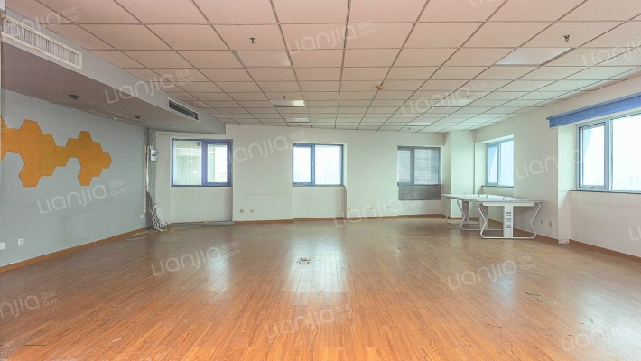 信诚大厦二手房实景图