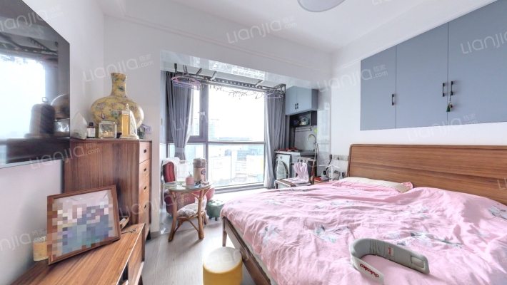 财富公寓二手房实景图