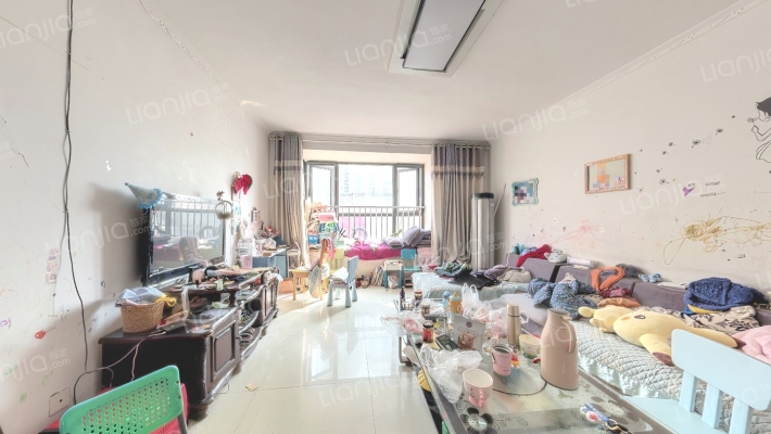 瑞贝卡潩水庄园北区二手房实景图