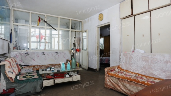 百货大楼家属楼二手房实景图