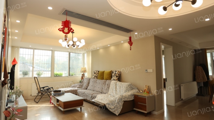 滨河路11号二手房实景图