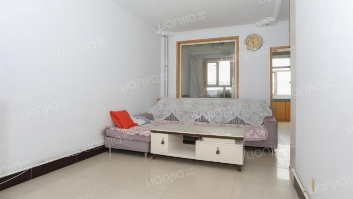 胜利北路花园住宅小区东侧二手房实景图