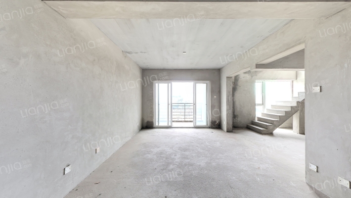 万正假日风景二手房实景图