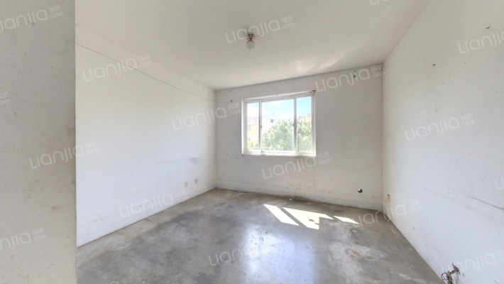 桃园新城新城中虹佳园北区二手房实景图