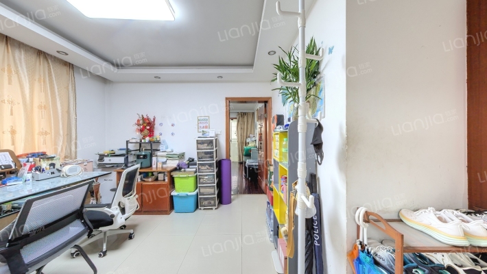 跃龙小苑二手房实景图