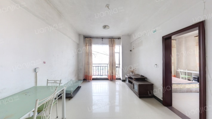 海岸名都二手房实景图