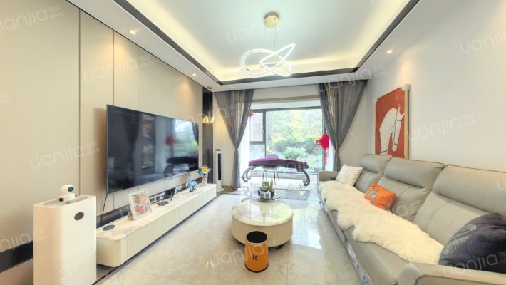 中南云樾二手房实景图