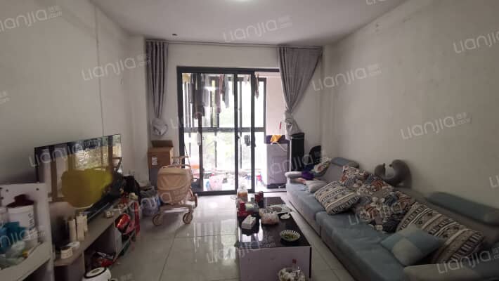 滨水华庭二手房实景图