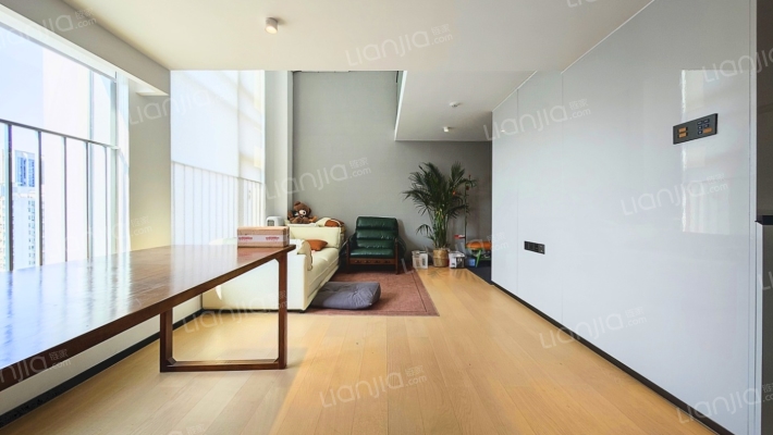 中冶逸璟广场二手房实景图