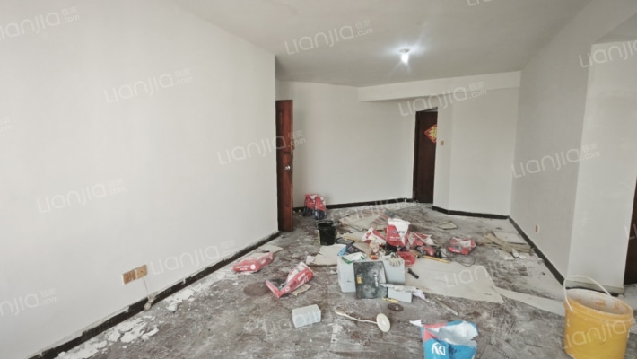 帝都花园三期二手房实景图