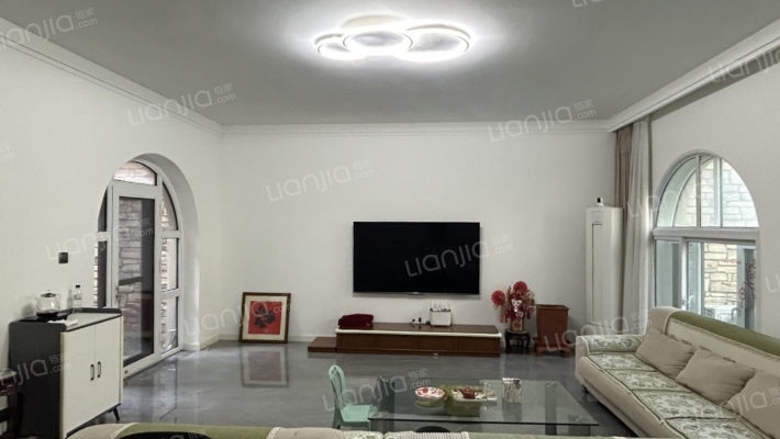 依琳都铎庄园二手房实景图