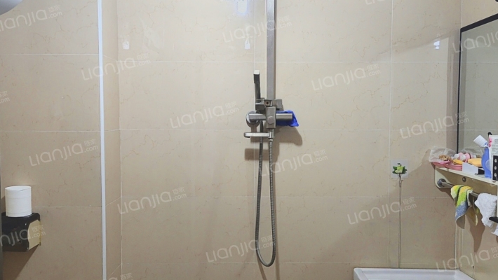 水岸花城，好房源，环境好，交通便。-卫生间