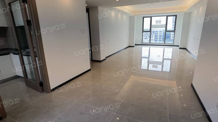 万科翠湖春晓二手房实景图