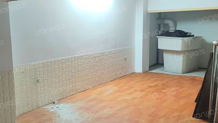 中央名都二手房实景图