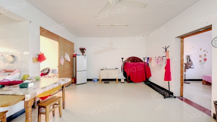 康宏大厦二手房实景图