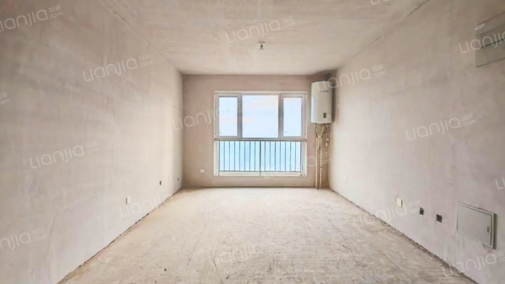 三利中和城二期C区 3室1厅 南 北-客厅