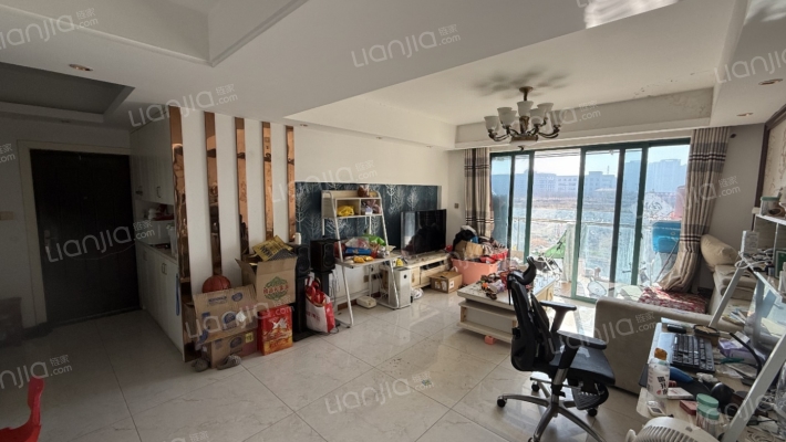 龙山雅苑二手房实景图