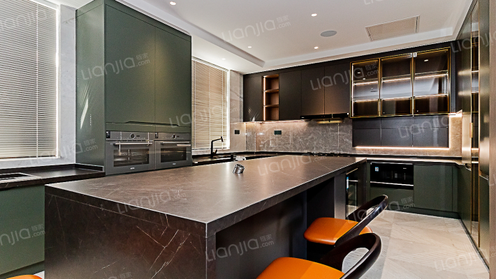 泰和一期 独栋5层 实际使用面积大 精装修品质房-厨房