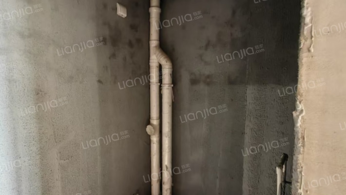 范阳路，物探六，一居，中间楼层，房本满二-卫生间