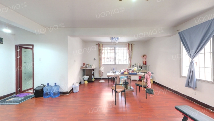 西营里新村二手房实景图