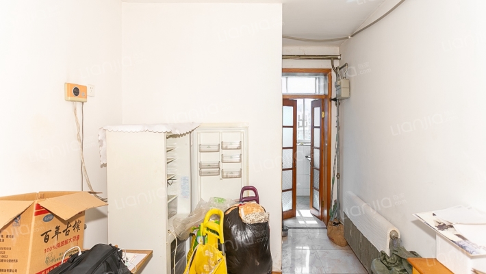 长兴街十七中教委楼小区二手房实景图