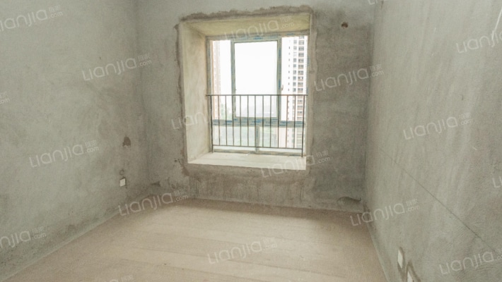 圣瑞华府二手房实景图