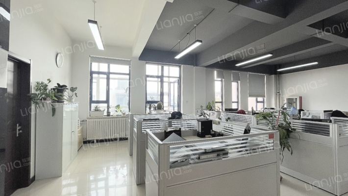 海泰绿色产业基地二手房实景图